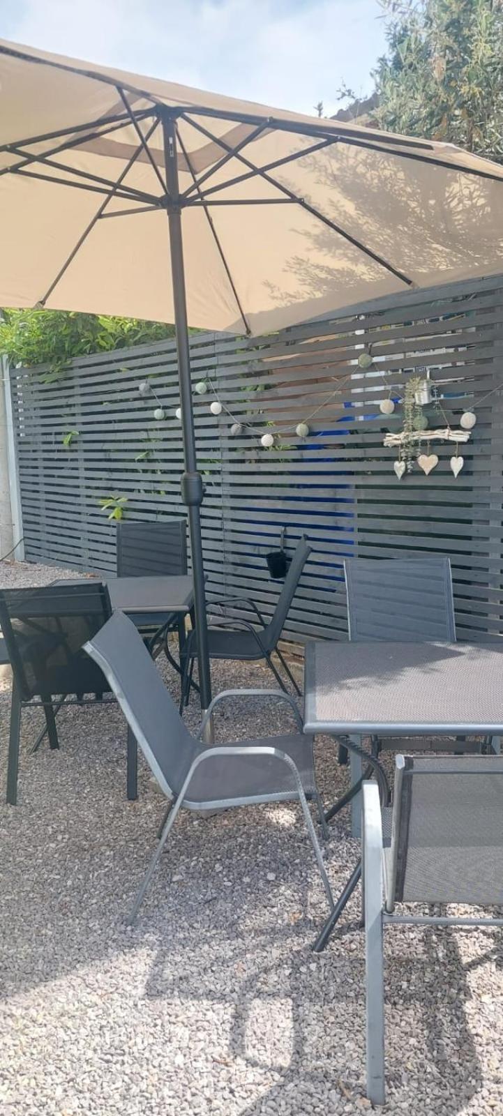 Ferienhaus MAESTRAL - Kastel Kambelovac Kaštela Exterior foto